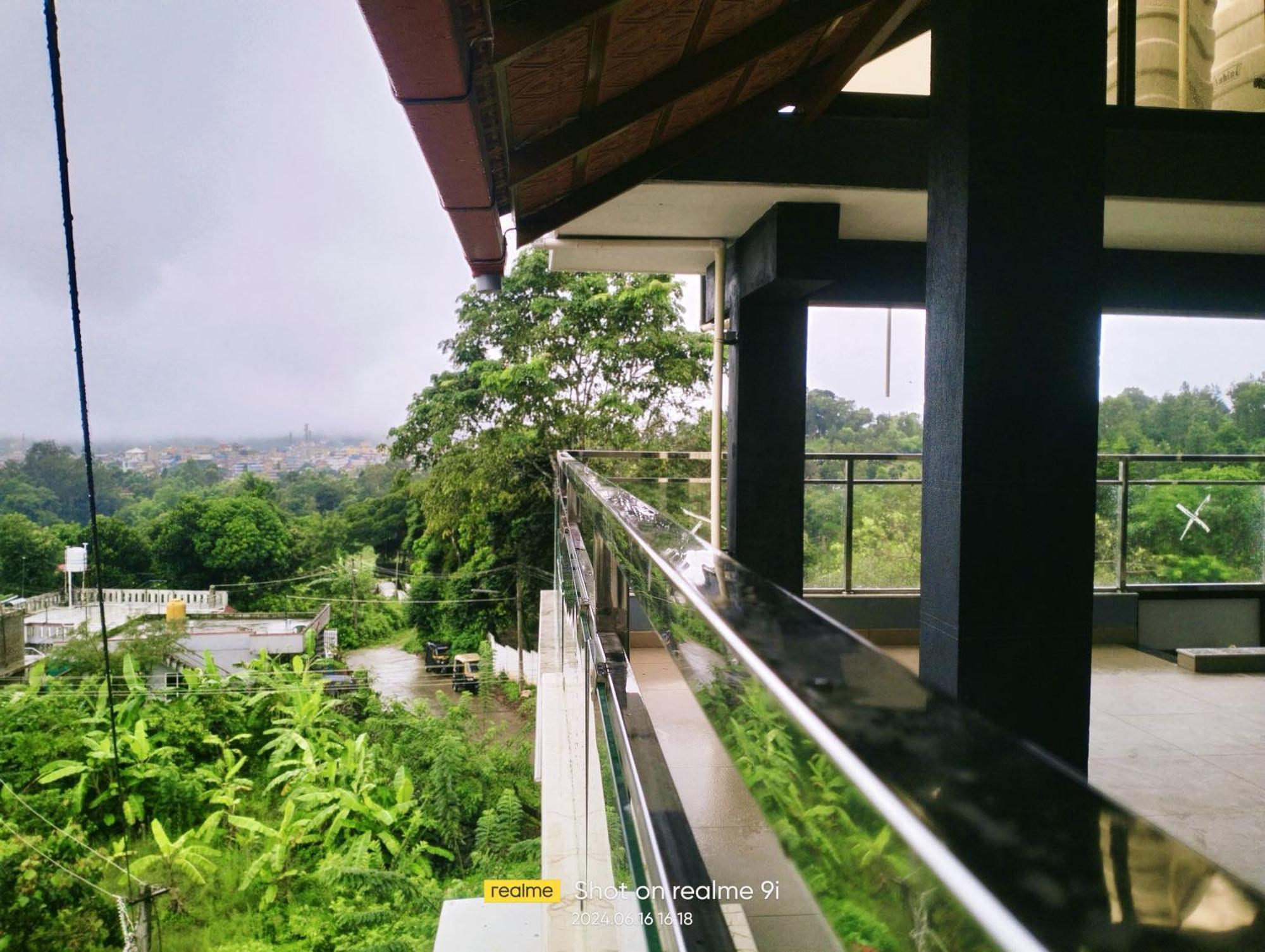 Valley Vista Villa Madikeri Coorg Exteriör bild